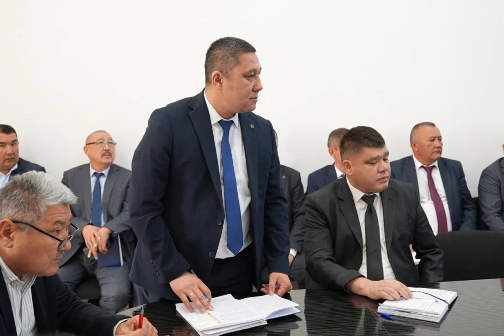 ШАРДАРА АУДАНЫНДА КЕЗЕКТІ АППАРАТТЫҚ МӘЖІЛІС ӨТТІ — Фотосурет 8