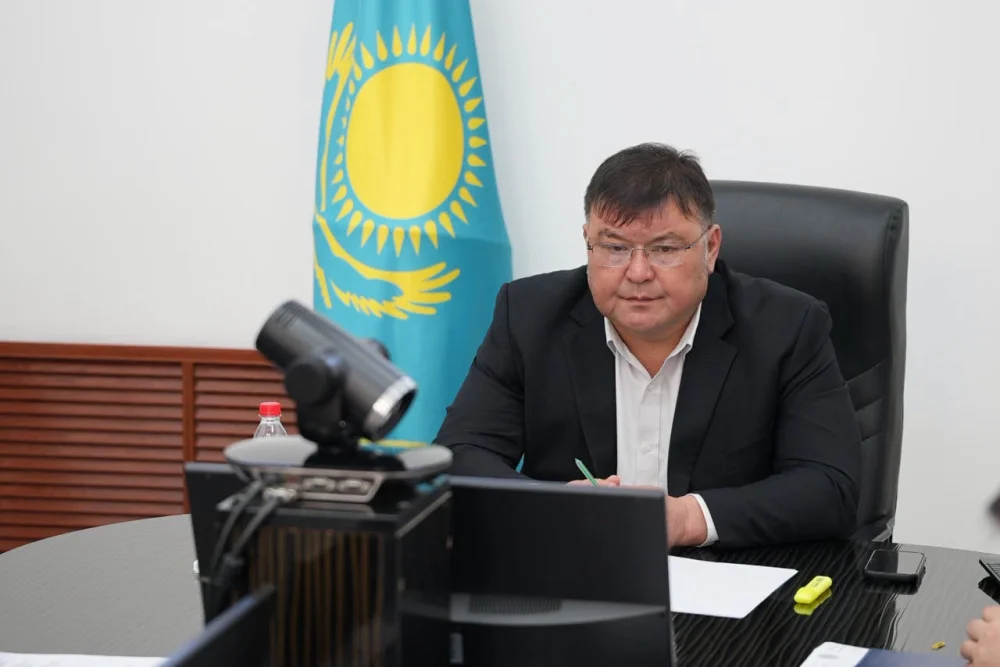 ШАРДАРА АУДАНЫНДА КЕЗЕКТІ АППАРАТТЫҚ МӘЖІЛІС ӨТТІ — Фотосурет 1