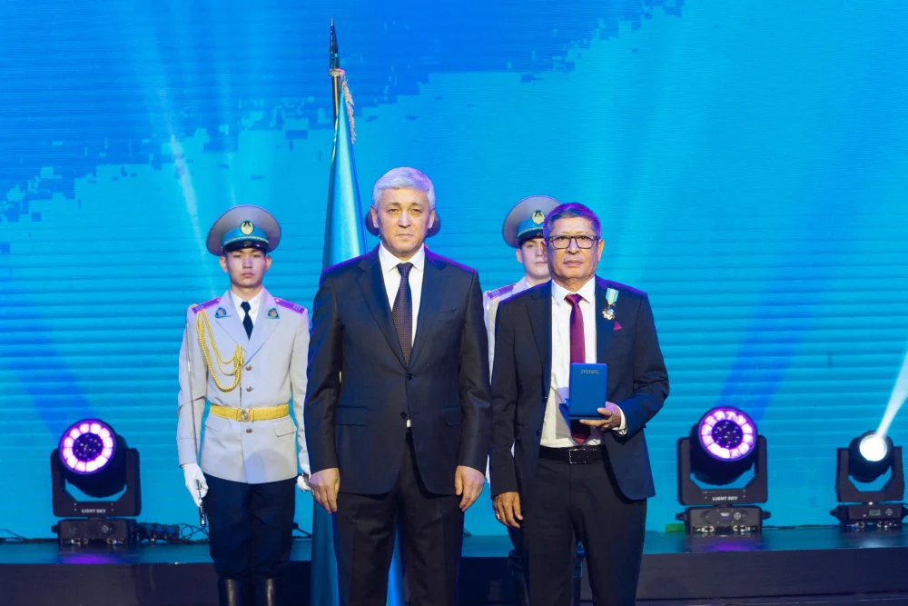 Қарағандыда Республика күніне арналған мерекелік концерт өтті. — Фотосурет 4
