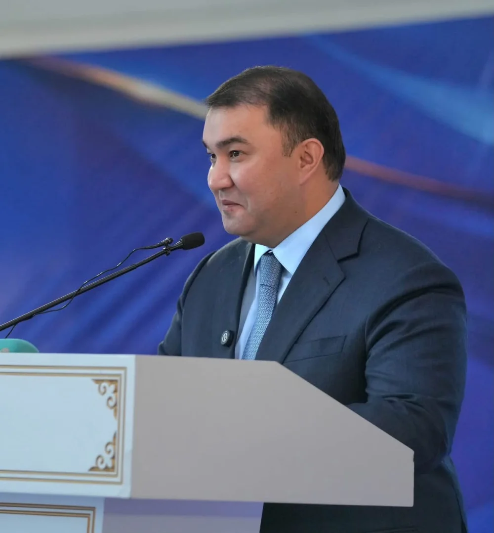 ТҮРКІСТАН ОБЛЫСЫНДА ҚАЗАҚСТАН КӘСІПКЕРЛЕРІ КҮНІНЕ АРНАЛҒАН ФОРУМ ӨТІП, ҮЗДІКТЕР МАРАПАТТАЛДЫ — Фотосурет 1