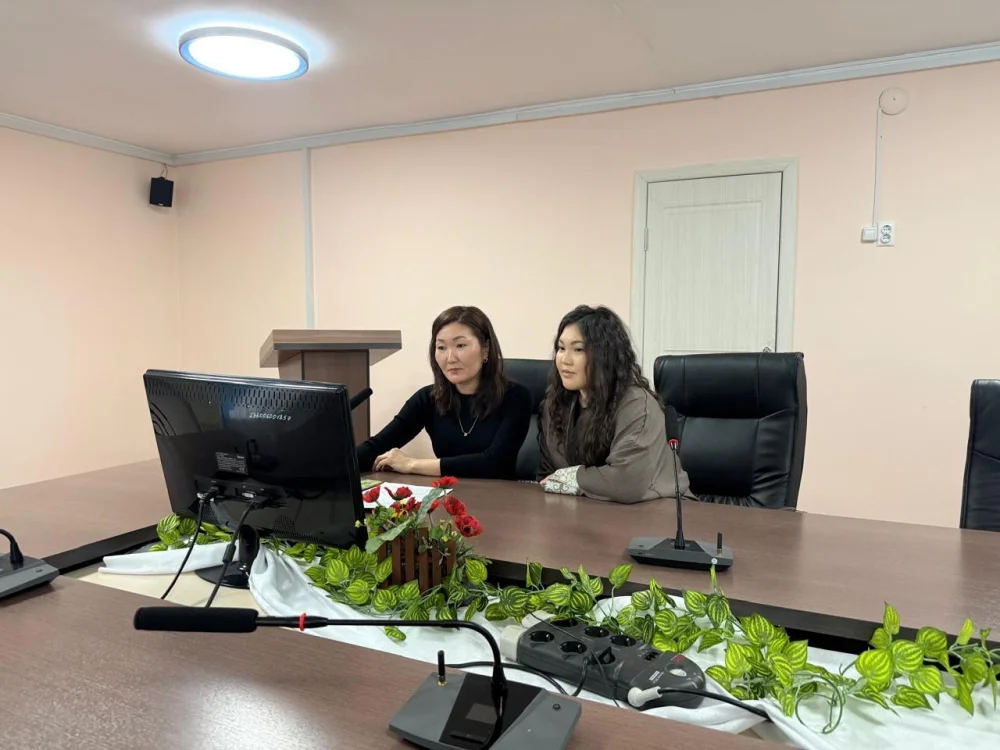 «Кітап оқитын ұлт» жобасын іске асыру: білім алушылардың оқу мәдениеті мен кітап оқуға деген қызығушылығын арттыру жолдары» тақырыбында облыстық онлайн-семинар өтті — Фотосурет 9