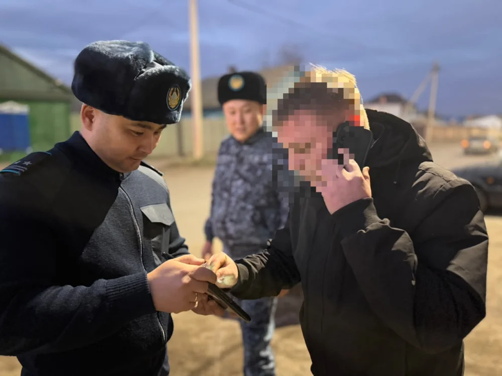 Петропавлда полицейлер автосервис аумағын ретке келтіруді талап етті — Фотосурет 5