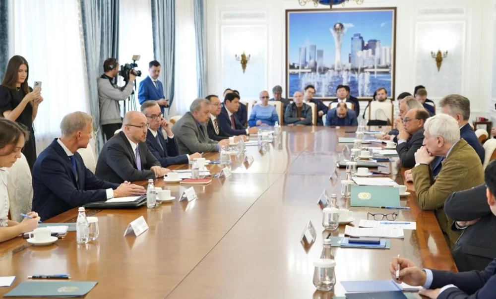 Мәскеуде Президенттің Қазақстан халқына Жолдауы талқыланды — Фотосурет 4