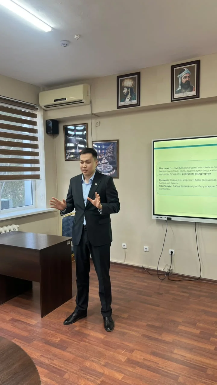 Жас сайлаушыларға мәслихат сайлауы туралы дәріс өткізілді — Фотосурет 3