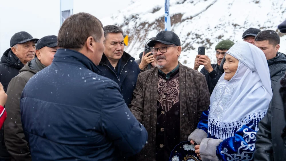 Бұралаң тау жолын айналып өтеді: ШҚО-да жаңа жол мен Қазақстандағы ең биік көпір ашылды — Фотосурет 10