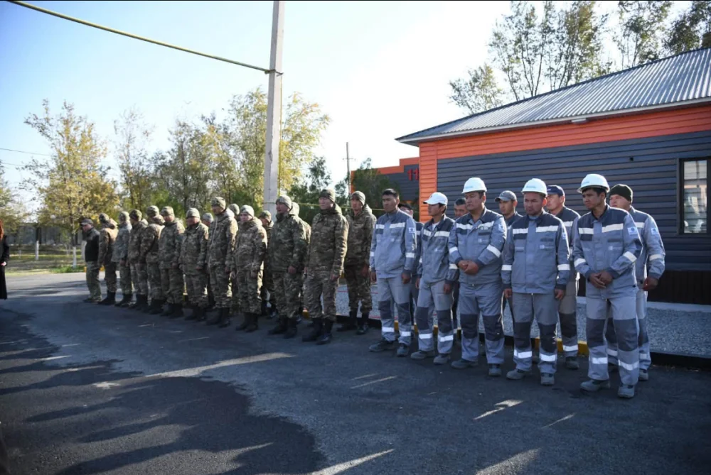 ОТЫРАР АУДАНЫНДА ТҰРҒЫН ҮЙЛЕРДІҢ ӨРТ ҚАУІПСІЗДІГІ ТЕКСЕРІЛДІ — Фотосурет 2