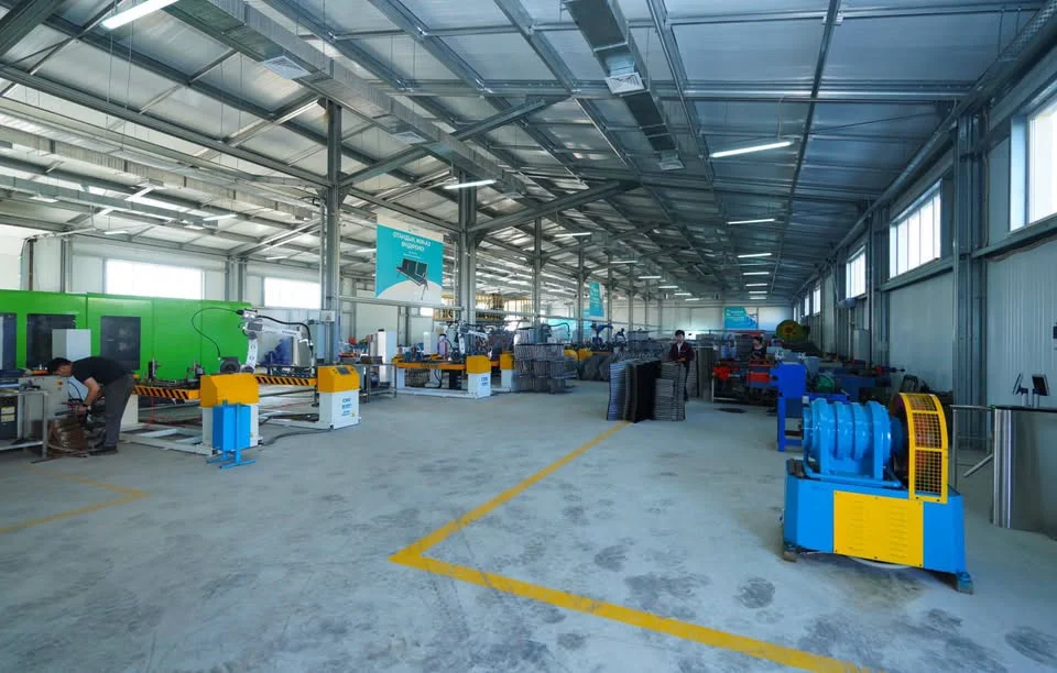 ЕЛІМІЗДІҢ ӨҢІРЛЕРІНЕН КЕЛГЕН ДЕЛЕГАЦИЯ ТҮРКІСТАН ОБЛЫСЫНЫҢ ОЗЫҚ ТӘЖІРИБЕСІН МЕҢГЕРУДЕ — Фотосурет 8