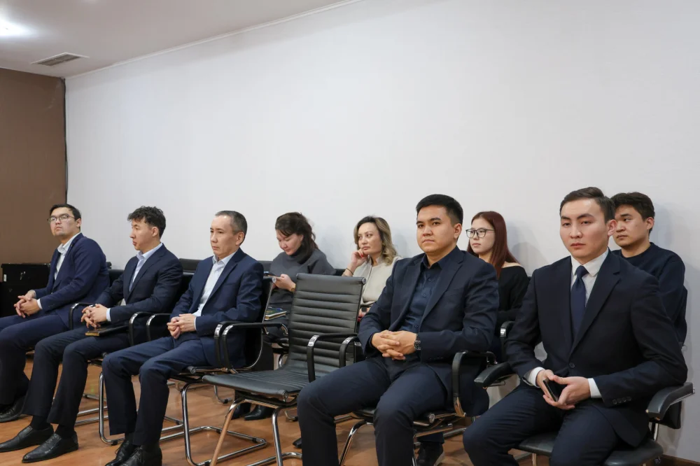 Заңдылық және қызметтік әдеп мәселелері екі министрліктің бірлескен семинарында қаралды — Фотосурет 4
