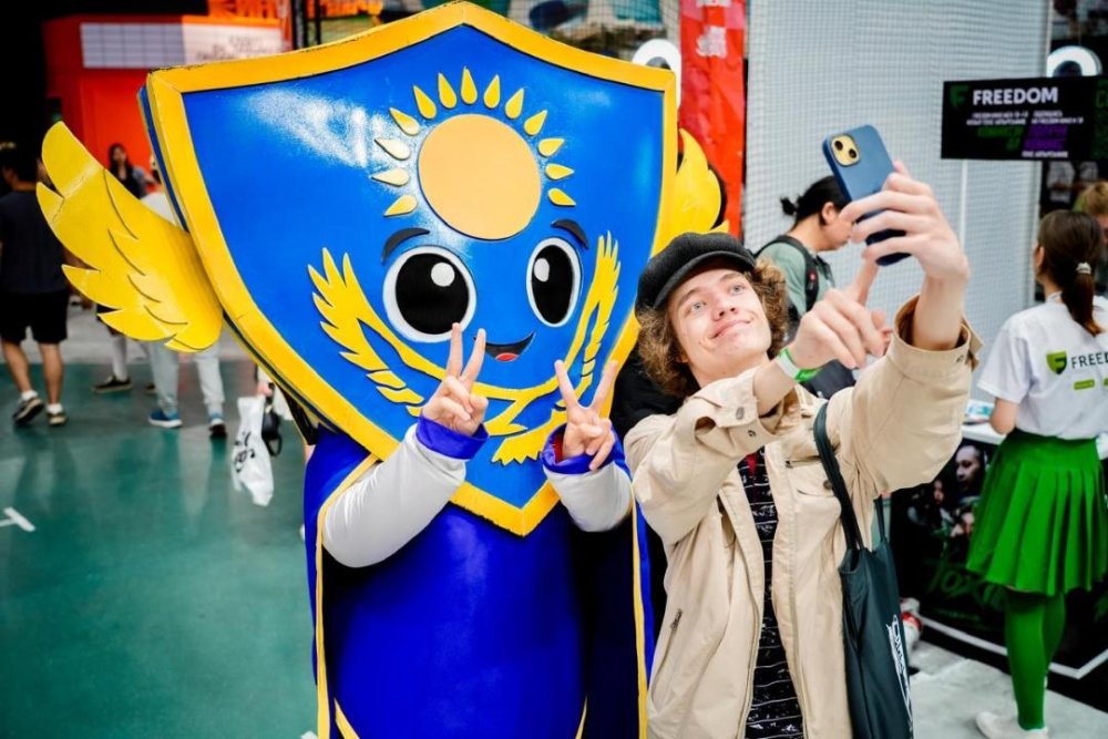 Comic Con Astana 2026 фестивалінде жастарға арнап «Заң мен тәртіп» акциясы өткізілді
