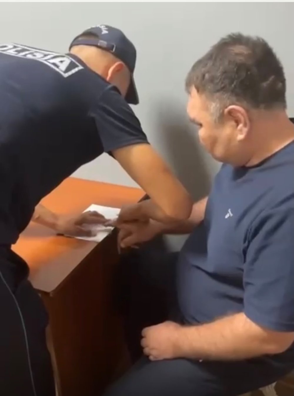 TikTok-та балағат сөздер айтқан азамат 5 тәулікке қамалды
