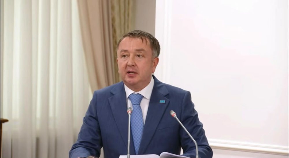Ерлан Сәрсембаев Үкімет отырысында әділет саласындағы жаңа технологиялар туралы баяндады