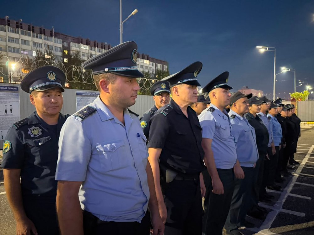 Петропавлда полиция түнгі рейд барысында 10 жасөспірімді анықтады