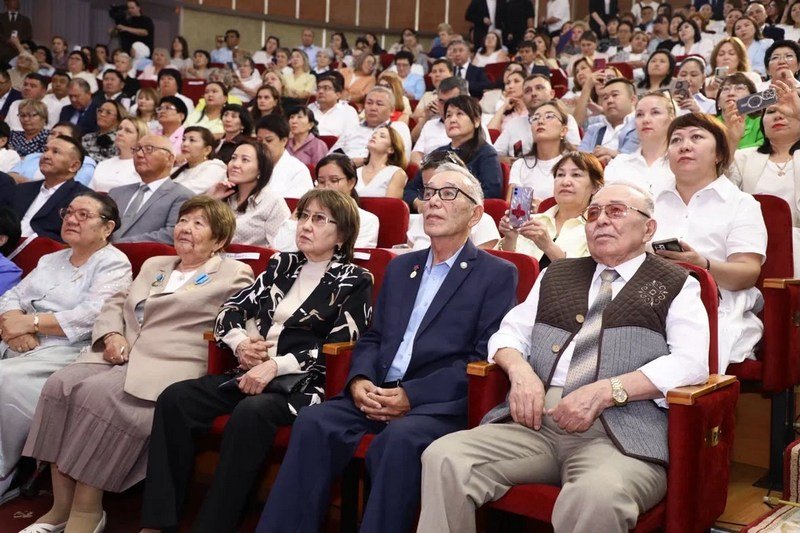 Қарағанды облысында 200-ге жуық білім беру нысаны жөнделуде