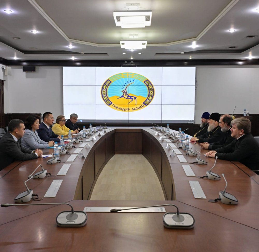 Облыс әкімі Асайын Байханов Қазақстан митрополиттік округінің басшысы, Астана және Қазақстан митрополиті Александрмен кездесті