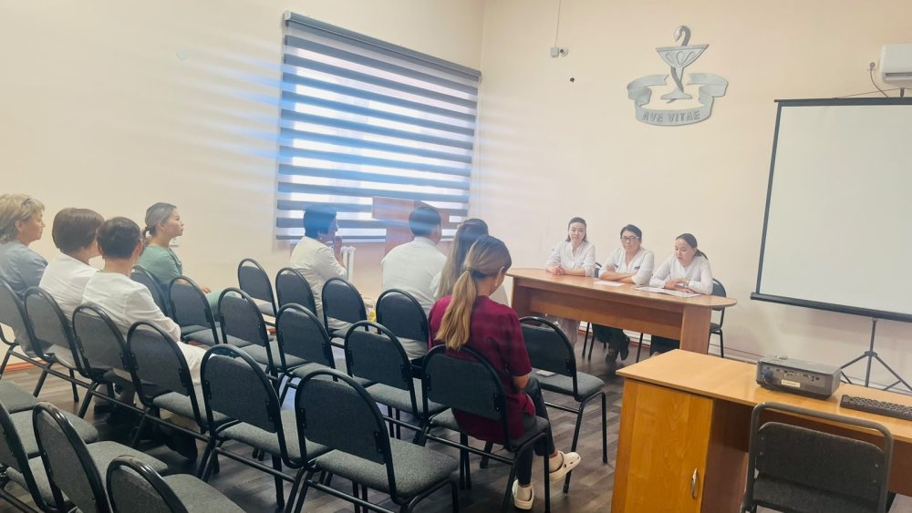 Абай облысы денсаулық сақтау басқармасының "Жарма аудандық ауруханасы" ШЖҚ КМК Абай облысы бойынша №2 медициналық әлеуметтік сараптама бөлімі бірлесіп, семинар-кеңес өткізді