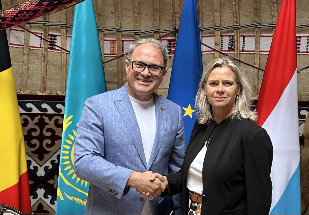 Қазақстандағы саяси жаңғыру бельгиялық парламентариймен кездесудің басты назарында