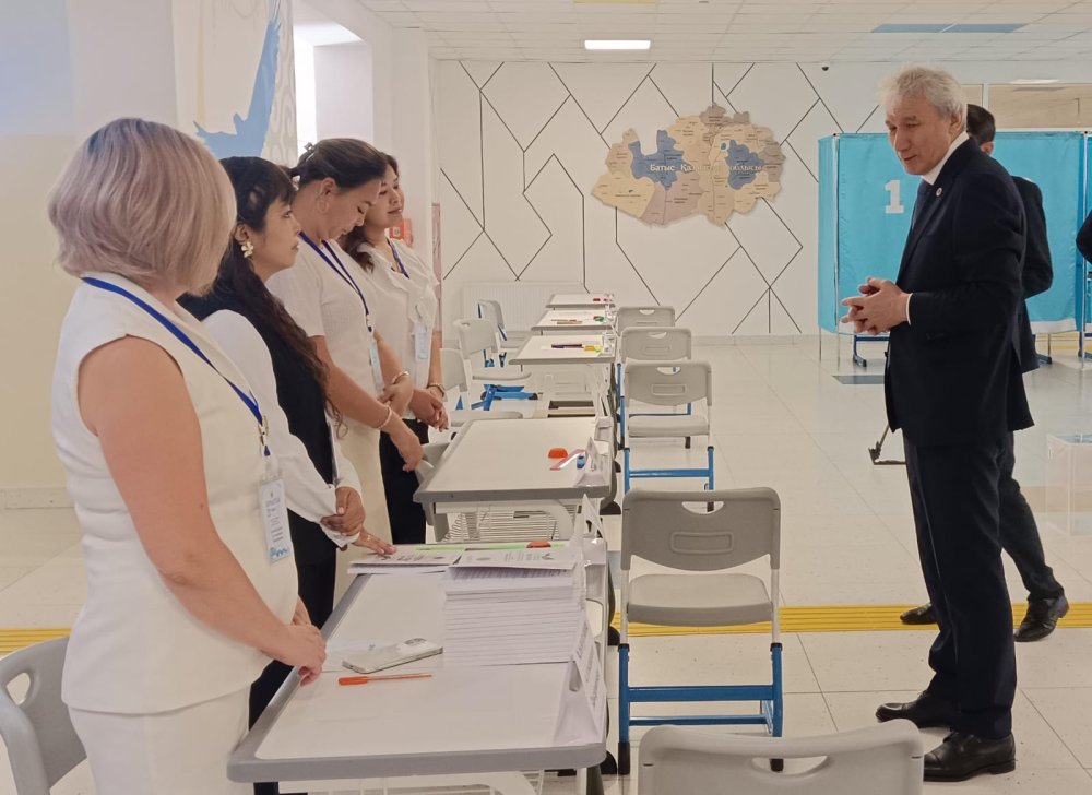 БАСТЫ НАЗАРДА - САЙЛАУШЫ: ШАВХАТ ӨТЕМІСОВ БҚО-НЫҢ САЙЛАУҒА ДАЙЫНДЫҒЫН ТЕКСЕРДІ