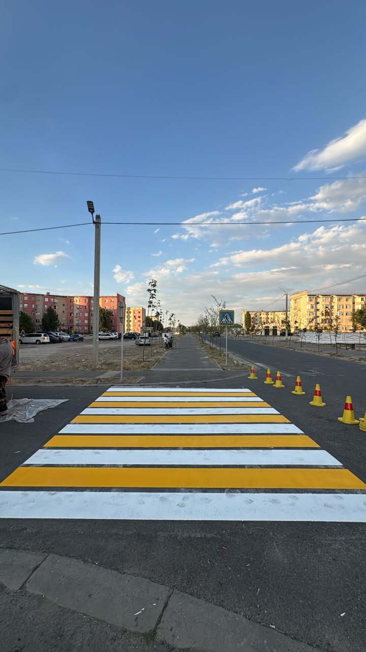 Тараз қаласында жаяу жүргіншілер өткелдерін жаңарту және абаттандыру жұмыстары жалғасуда