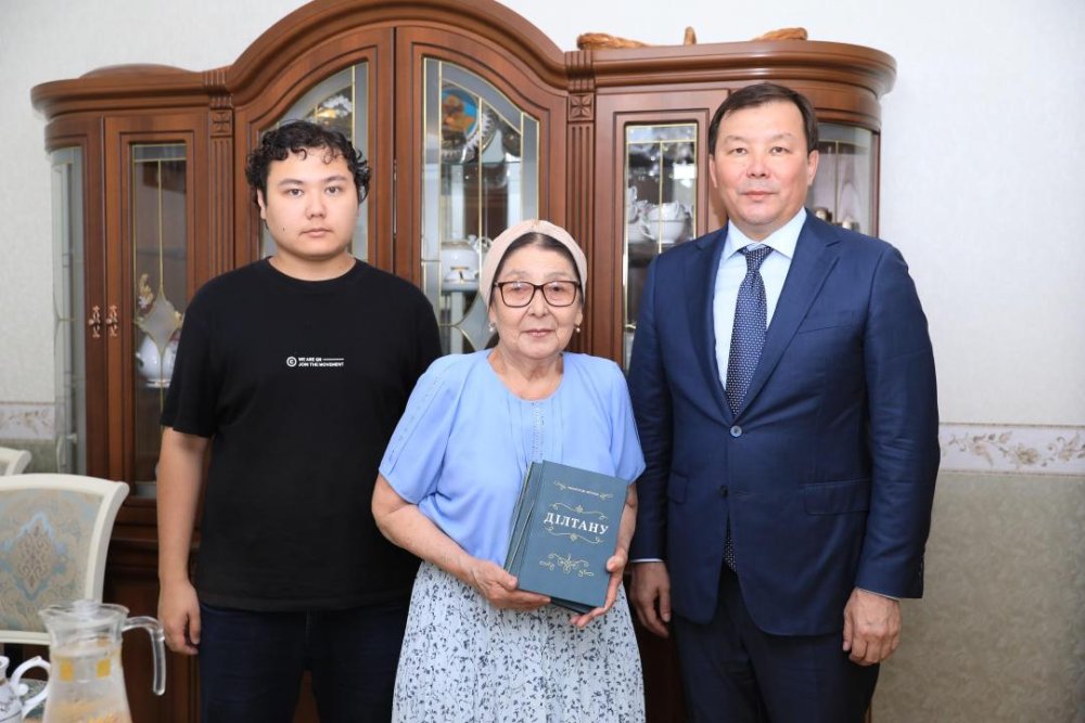 Бүгін өңір басшысы Асхат Шахаров қоғам және мемлекет қайраткері, марқұм Амангелді Айталының отбасында болды