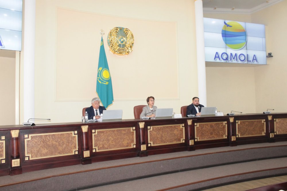 Әлеуметтік әріптестік және әлеуметтік және еңбек қатынастарын реттеу жөніндегі облыстық комиссияның отырысы