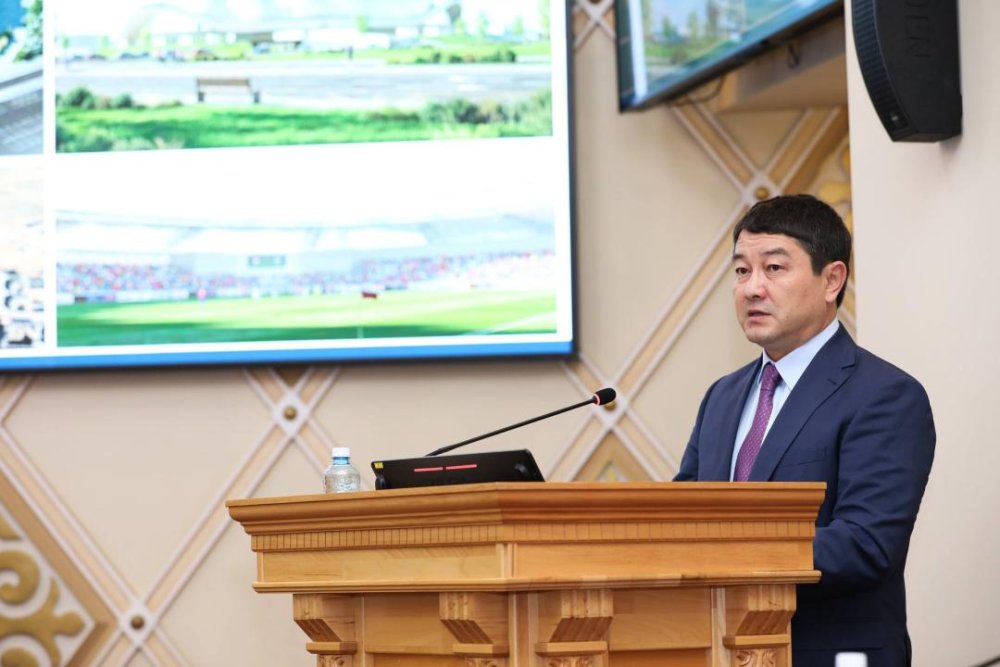 Маңғыстау облыстық мәслихатының сессиясында өңірдің әлеуметтік-экономикалық дамуының негізгі бағыттары талқыланды