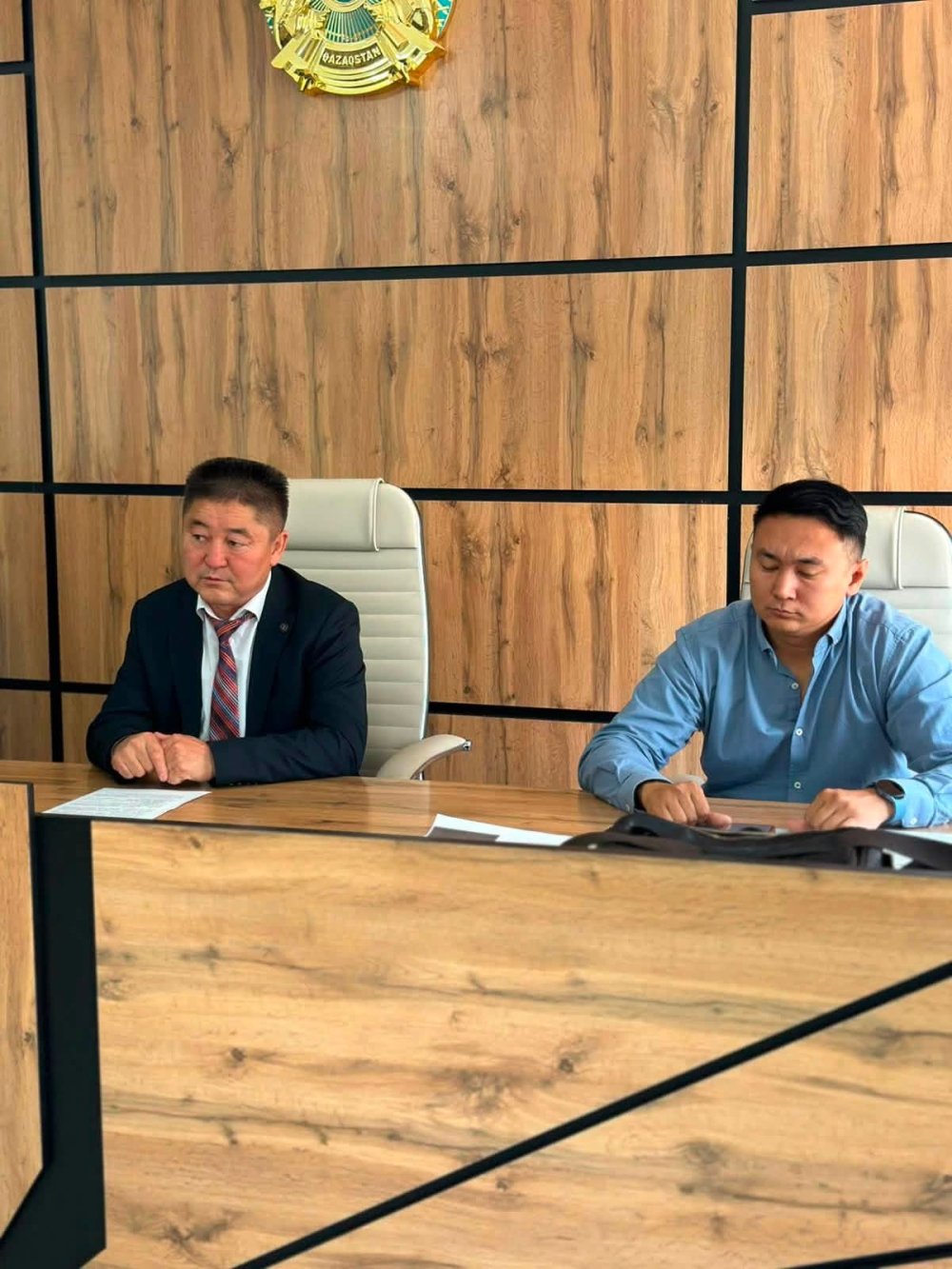 Ет өңдеу комбинаты өкілдерімен кездесу