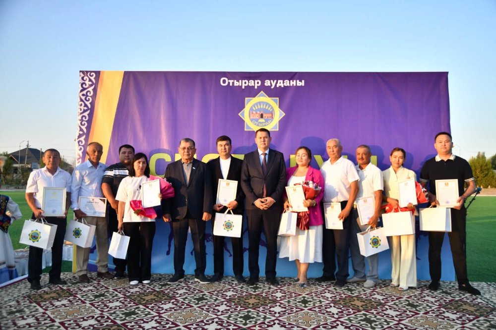 ОТЫРАРДА СПОРТ САЛАСЫНЫҢ ҮЗДІКТЕРІ МАРАПАТТАЛДЫ