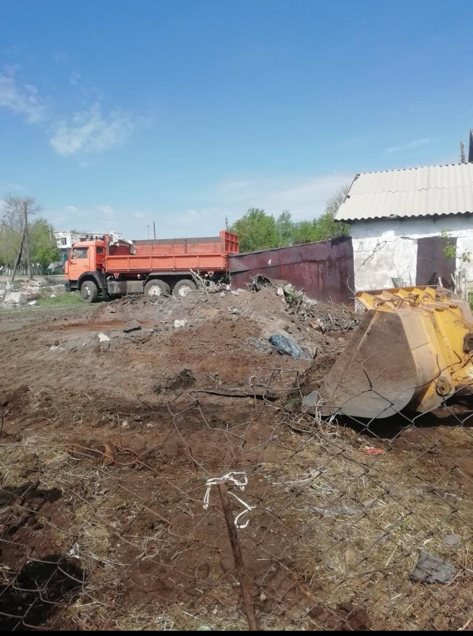 В рамках республиканской экологической программы «Таза Қазақстан» усилена работа по благоустройству и санитарной очистке территории. Проводятся работы по уборке и вывозу мусора на территории села, а также по сносу разрушенных и непригодных для проживания домов.