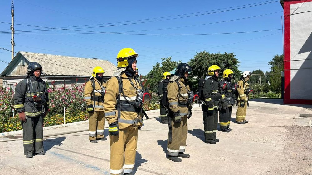 Меркі ауданында өрт сөндірушілер психологиялық отты жолақта жаттығудан өтті