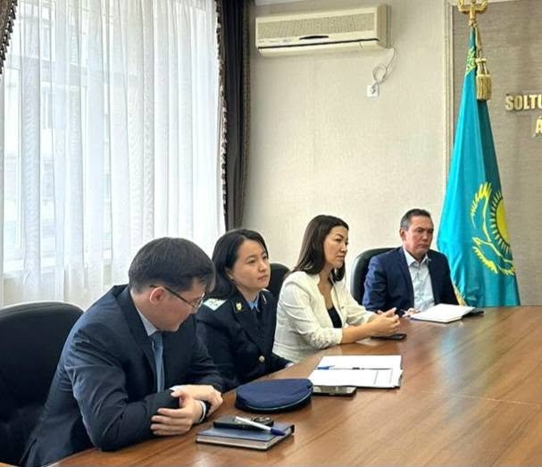 Алименттерді өндіріп алу және балалардың құқықтарын қорғау мәселелері бойынша жұмыс кездесуі