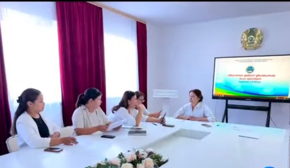 «Мектепке дейінгі ұйымның жыл әдіскері» республикалық байқауының аудандық кезеңі қорытындыланды!