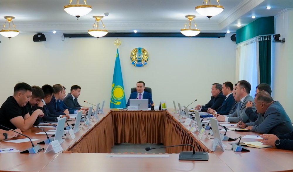 «Қауіпсіздік талаптарын елемегендер жауапкершіліктен жалтара алмайды»: Еңбек министрлігі Астанадағы құрылыс нысандарына бақылауды күшейтеді