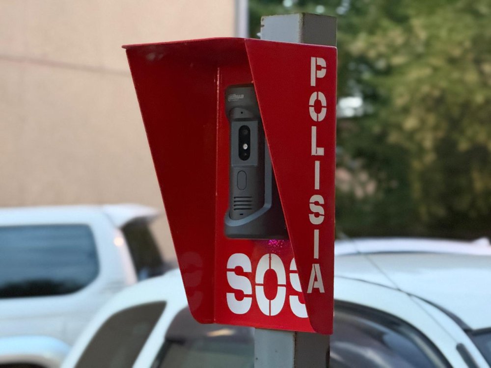 Телефон қажет болмады: Петропавлда жол-көлік оқиғасының куәгері SOS батырмасы арқылы полиция шақырды