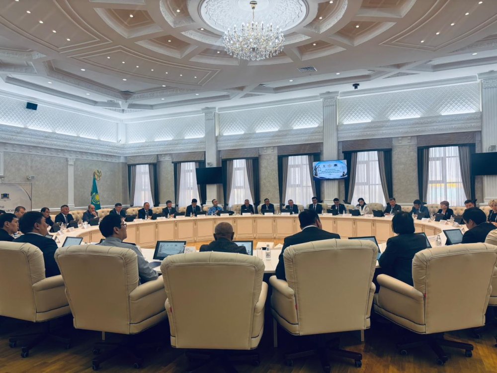 Мемлекеттік тілді дамытуға қосқан үлес