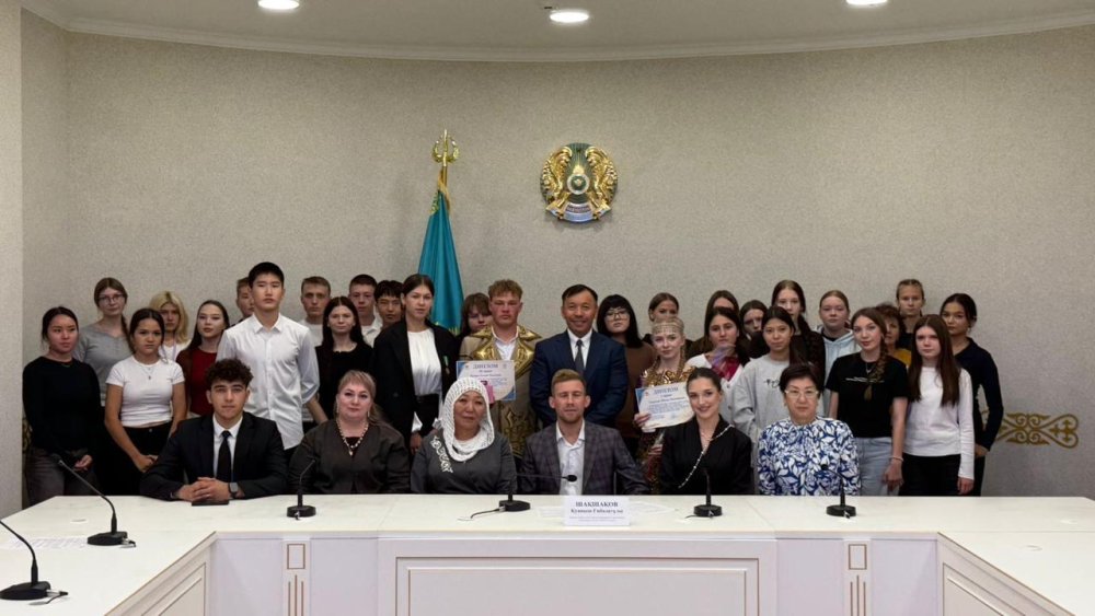 Көкшетауда қоғамдық келісімді нығайтудағы мемлекеттік тілдің рөлі талқыланды