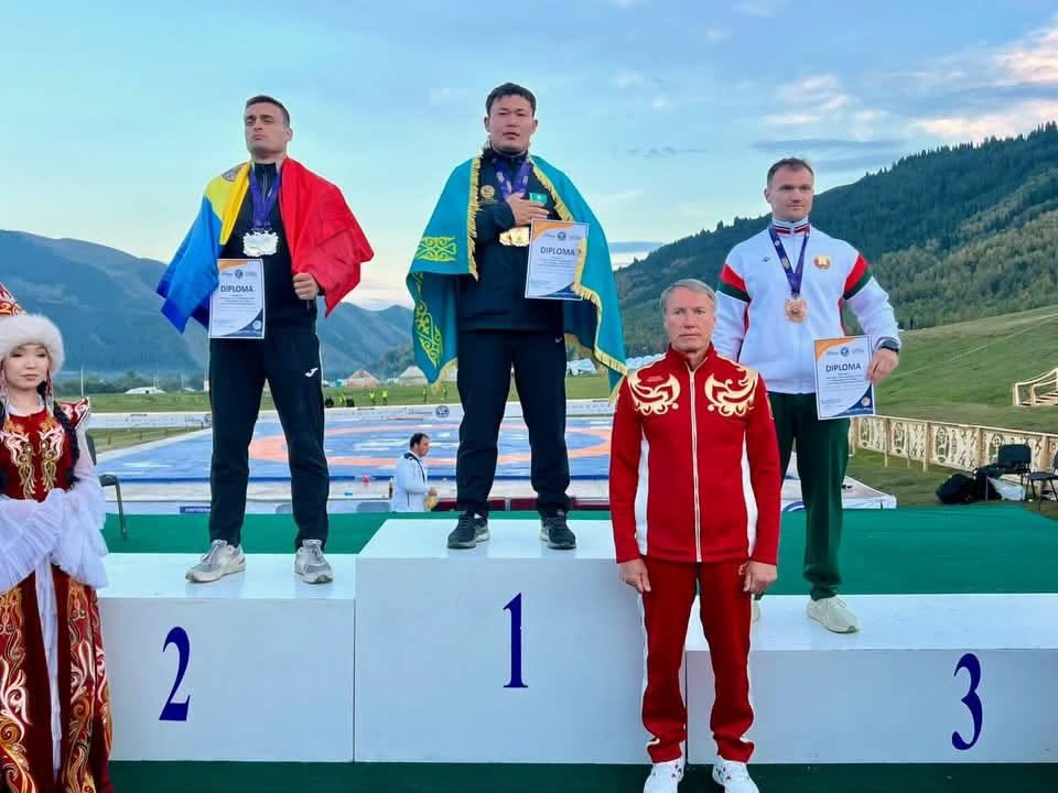 ТҮРКІСТАН ОБЛЫСЫНЫҢ ҚОЛ КҮРЕСІ ШЕБЕРЛЕРІ ДҮНИЕЖҮЗІЛІК КӨШПЕНДІЛЕР ОЙЫНДАРЫНДА 4 АЛТЫН ЖӘНЕ 2 КҮМІС МЕДАЛЬ ЖЕҢІП АЛДЫ