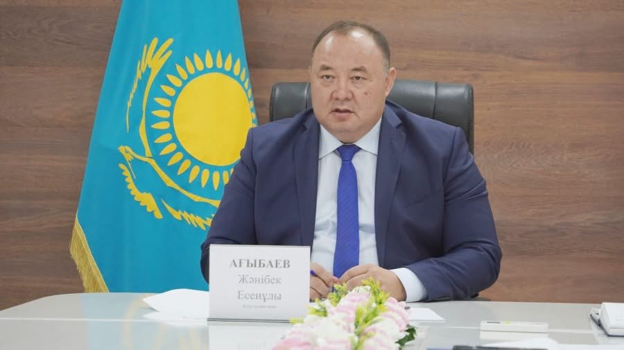 КЕЛЕС АУДАНЫНЫҢ ӘКІМІ ТҰРҒЫНДАРДЫҢ ӨЗЕКТІ МӘСЕЛЕЛЕРІН ТЫҢДАДЫ