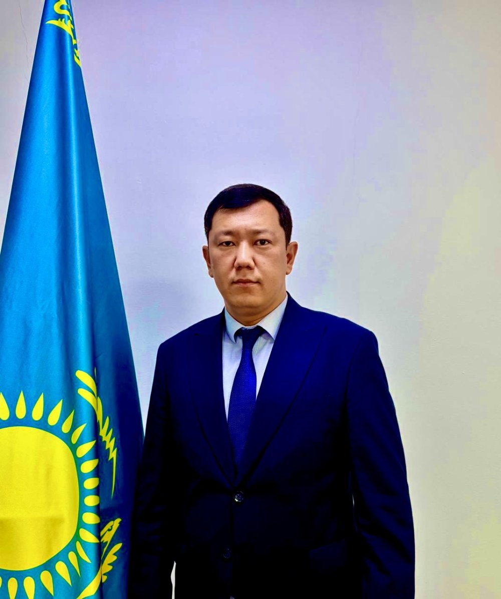 Айнабеков Азамат Абдукаримович