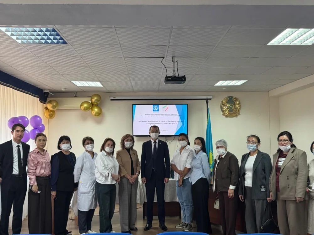 В городе Алматы обсудили обучение казахскому языку в медицинских учреждениях