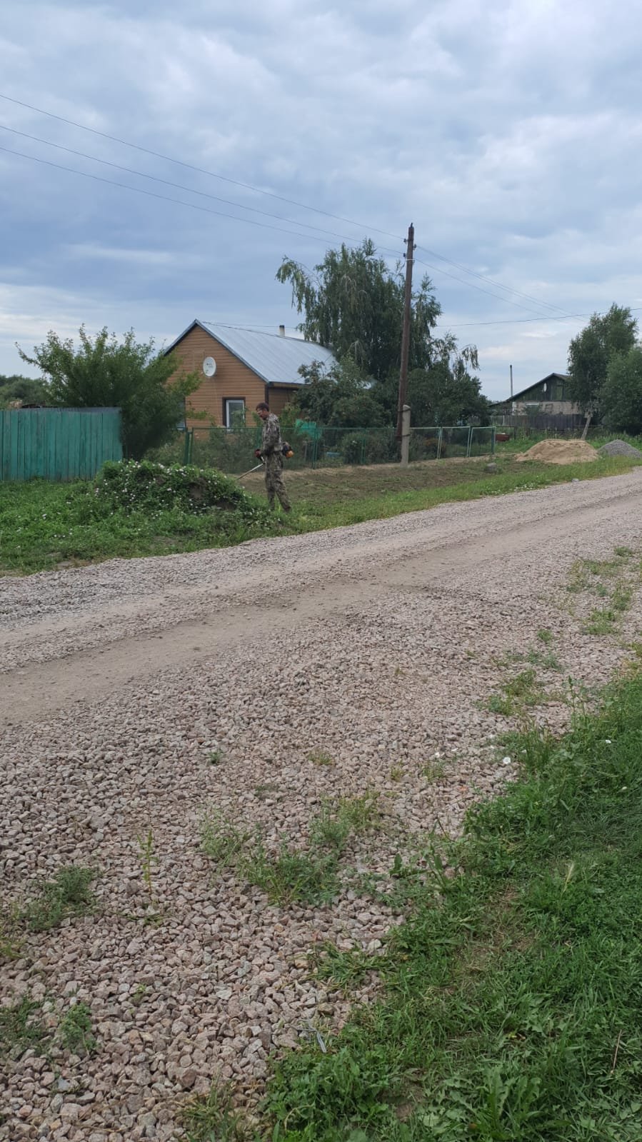 Экологический субботник в рамках Всемирного дня чистоты (World Cleanup Day) и общенациональной инициативы "Таза Қазақстан" прошел в Березовском сельском округе. Участие в субботнике приняли трудовые коллективы и жители округа. В ходе субботника прошла работа по очистке общественных пространств, придорожных территорий. Также прошла посадка елей. В этом деле объединились представители разных возрастов. Экологический субботник вновь показал важность бережного отношения к окружающей среде и сохранения чистоты каждый день.