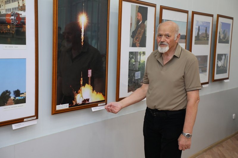 Земля, грация и космос: в Караганде открылась выставка художественной фотографии