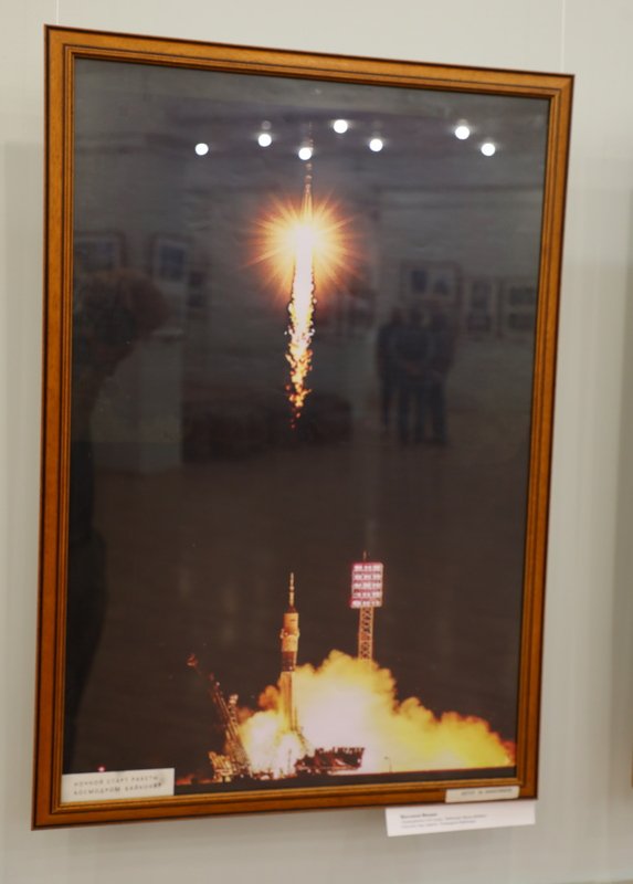 Земля, грация и космос: в Караганде открылась выставка художественной фотографии
