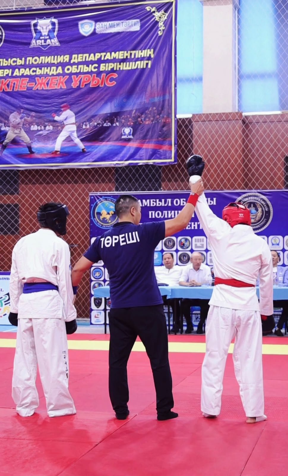 В Жамбылской области среди полицейских прошел чемпионат по рукопашному бою