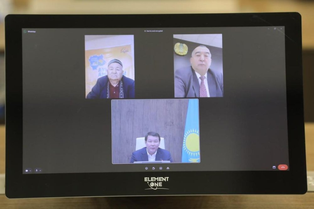 Асхат Шахаров провел онлайн-прием граждан и выслушал обращения жителей