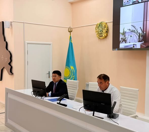 Обсуждены вопросы выезда мобильных медицинских комплексов в районы