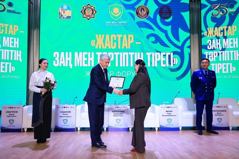В Карагандинской области молодёжи показали цену правовых ошибок