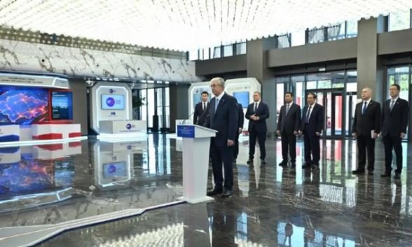 Глава государства принял участие в церемонии запуска завода по глубокой переработке кукурузы
