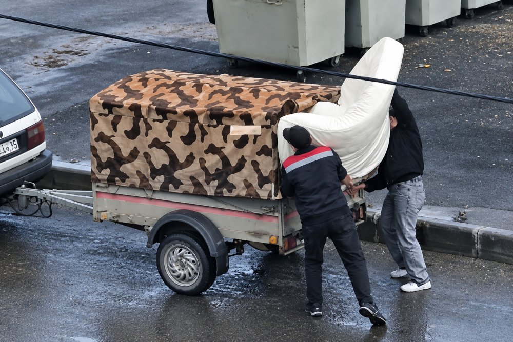 В Петропавловске полиция выявила факт нарушения правил благоустройства с помощью камер видеонаблюдения
