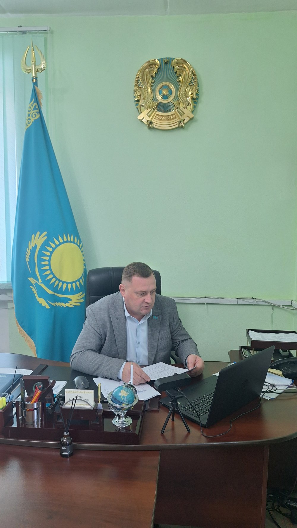 Проведена внеочередная сессия маслихата