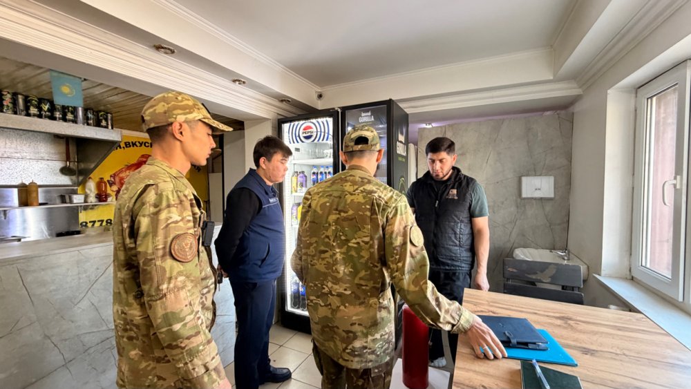 В РАЙОНЕ «БАЙҚОҢЫР» ПРОДОЛЖАЮТСЯ РЕЙДЫ ПО ПОЖАРНОЙ БЕЗОПАСНОСТИ В ОБЪЕКТАХ ОБЩЕСТВЕННОГО ПИТАНИЯ
